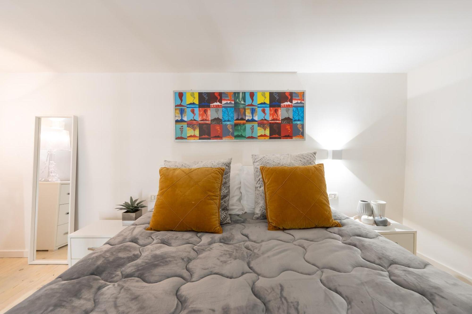 Via Toledo 55 - Palazzo Della Porta Appartement *